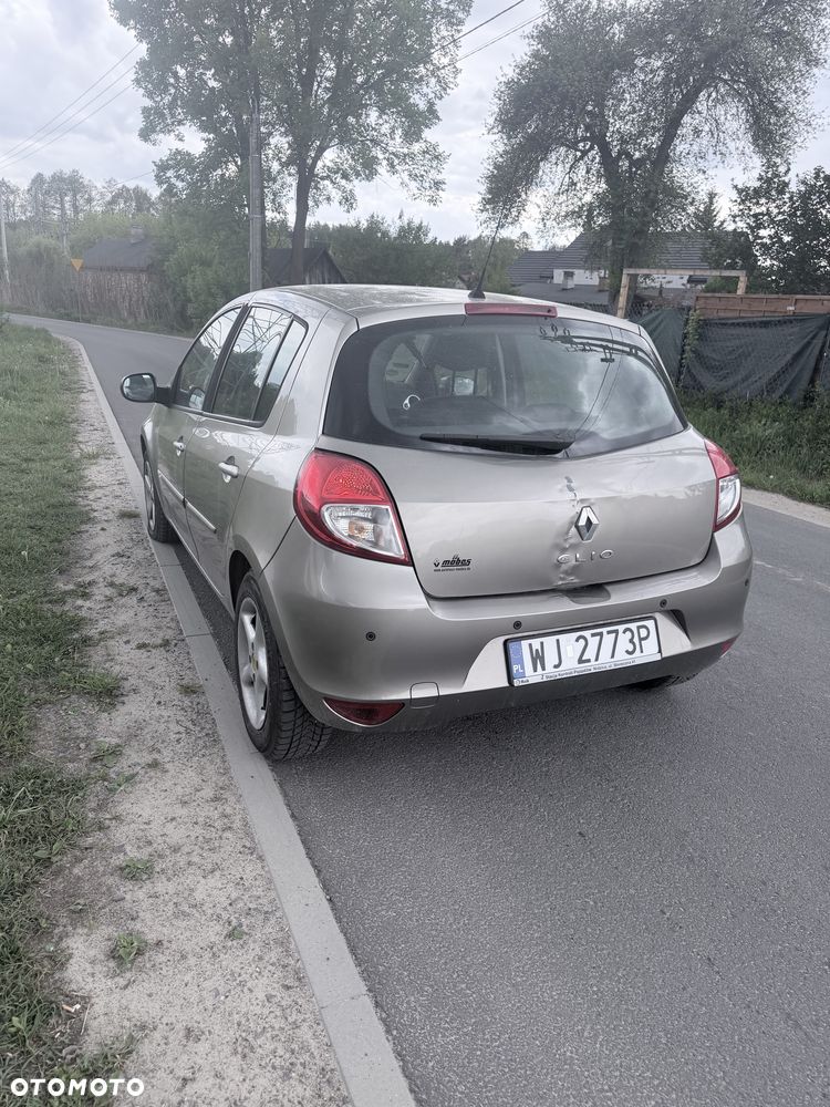 Renault Clio - 4