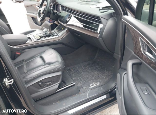 Audi Q7 3.0 TFSI Quattro Tiptronic - 4