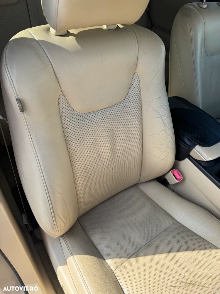 Lexus Seria RX - 18