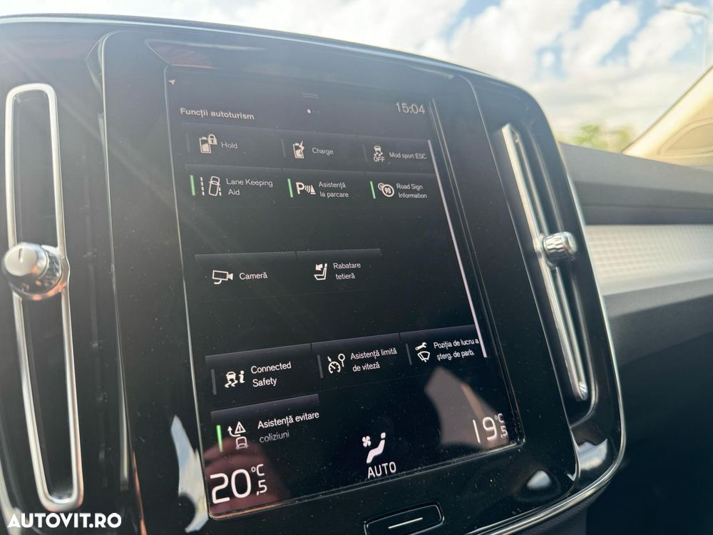 Volvo XC 40 Recharge T5 Twin Engine AT7 Inscription Expression - 23