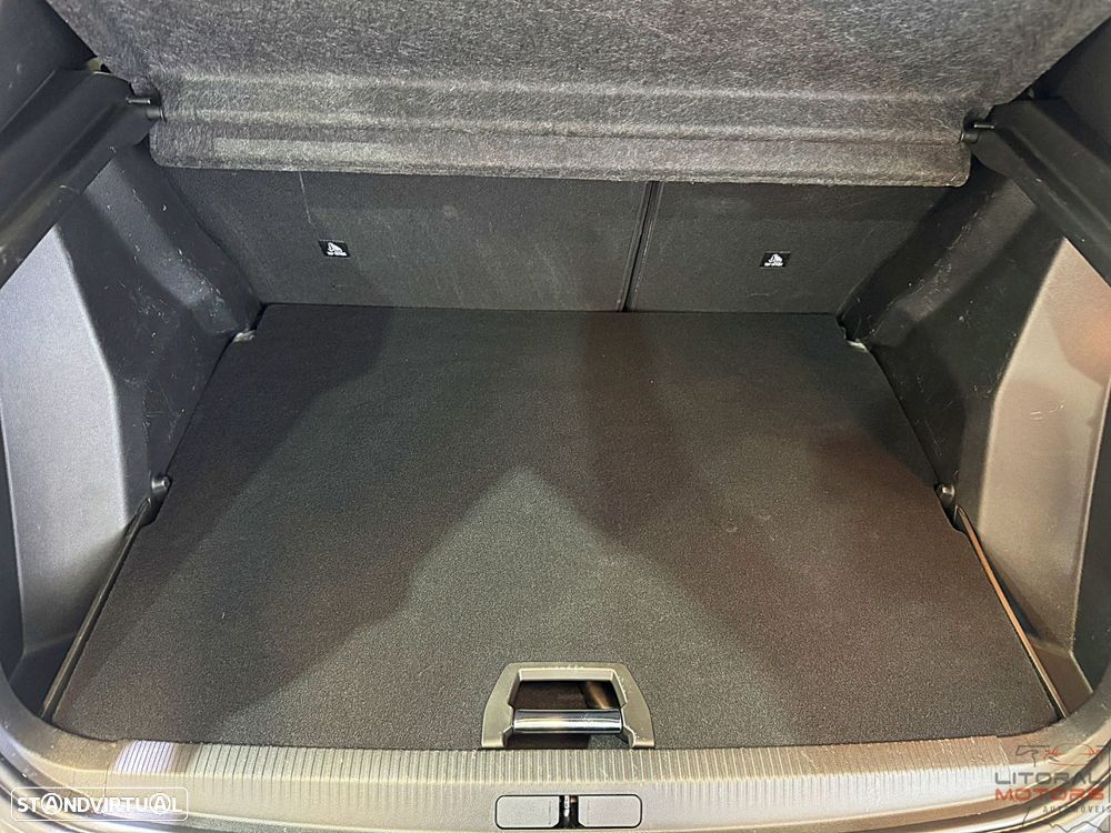 Peugeot 2008 1.2 PureTech Allure Pack - 11