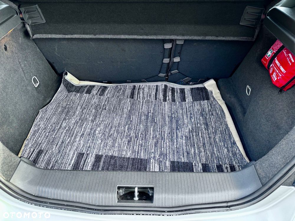 Opel Astra 1.6 Enjoy - 17