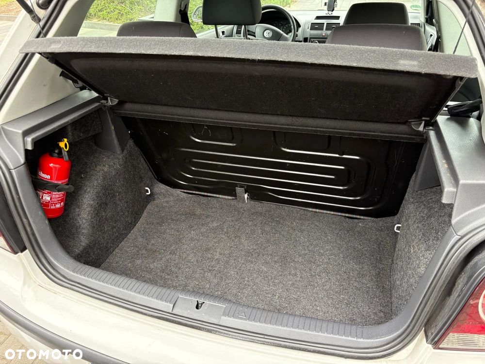 Volkswagen Polo 1.2 Trendline - 6