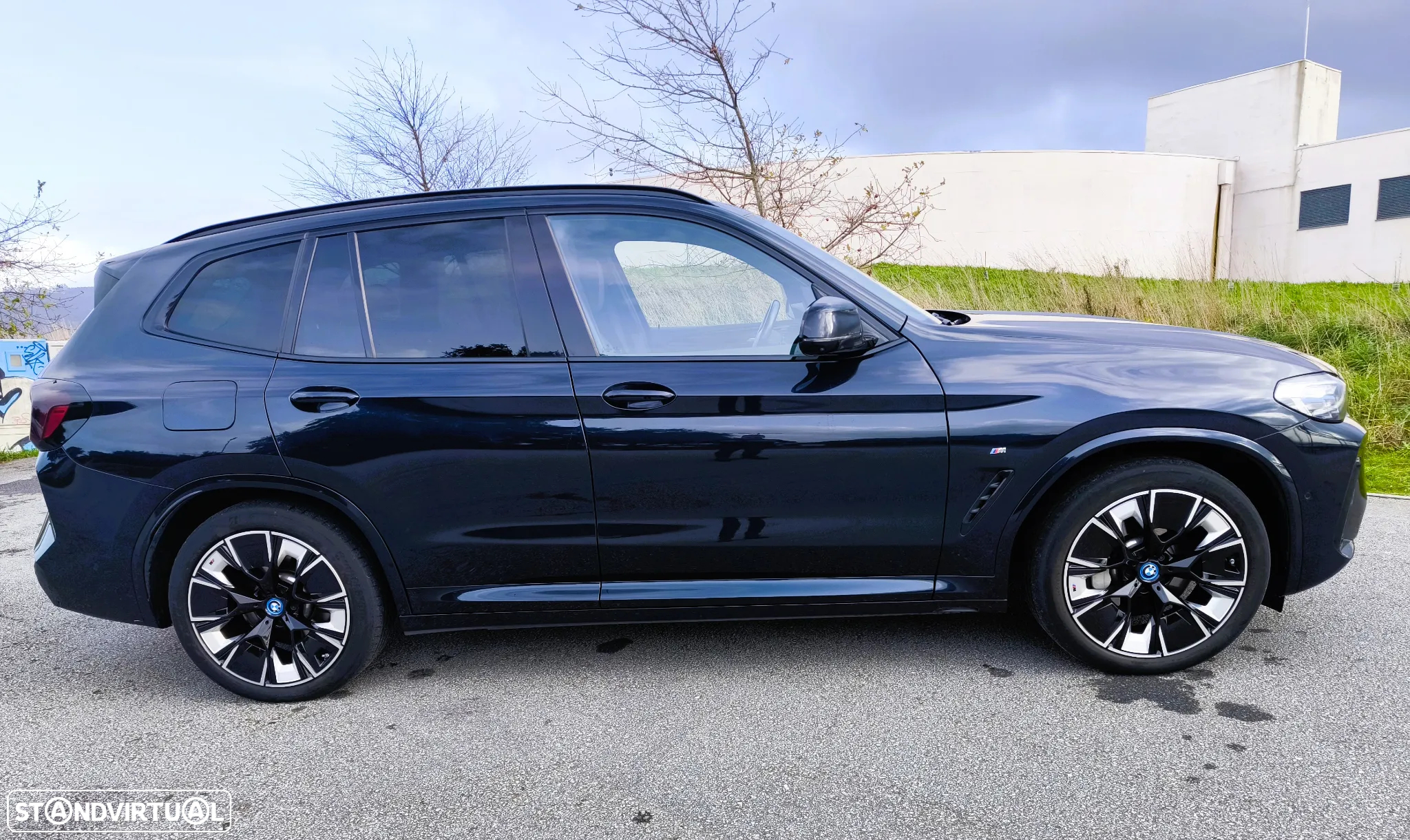 BMW iX3 M Sport Impressive - 6