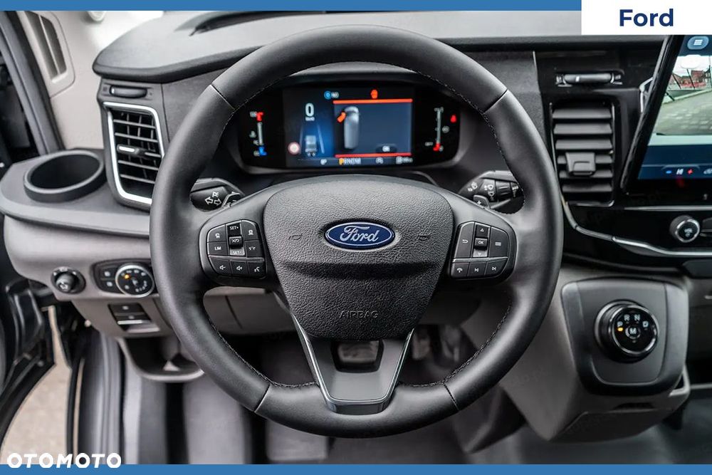 Ford Transit L3H2 Limited 350 A8 2.0 165KM - 9