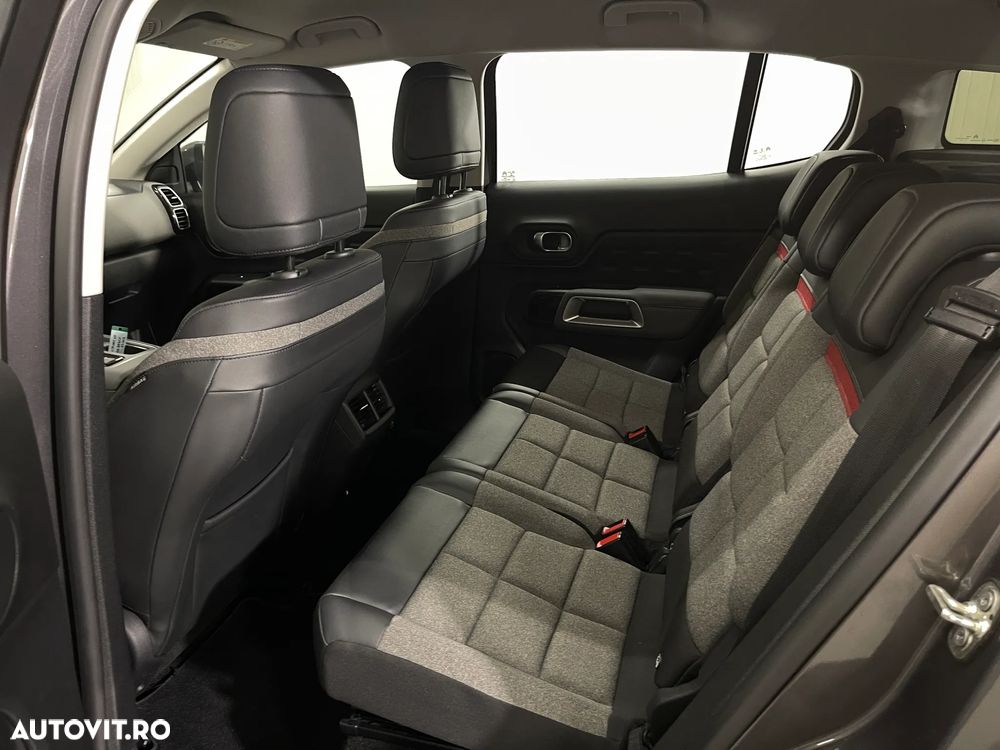 Citroën C5 Aircross 1.6 PHEV FWD 225 EAT8 Shine - 12