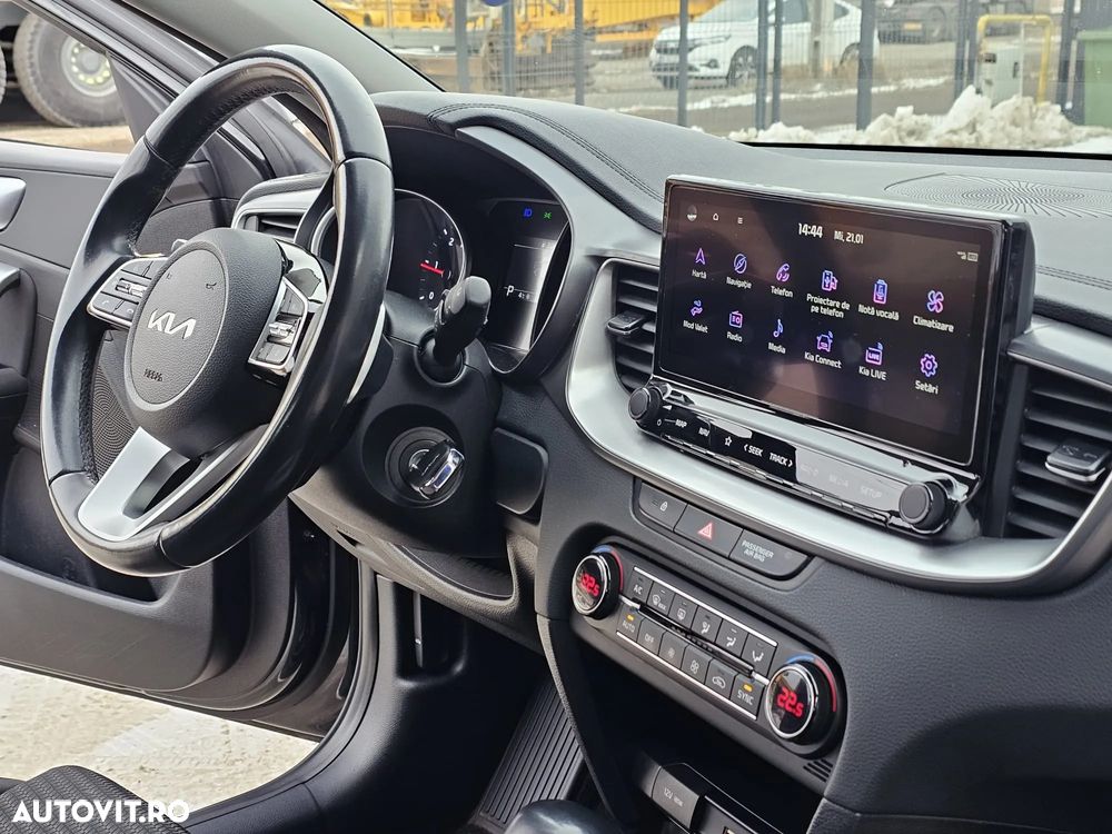 Kia XCeed 1.6 CRDi DCT7 PLATINUM EDITION - 12