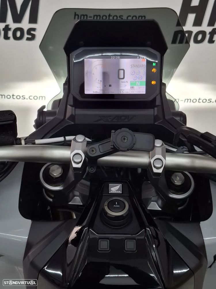 Honda X-ADV 750 - 10
