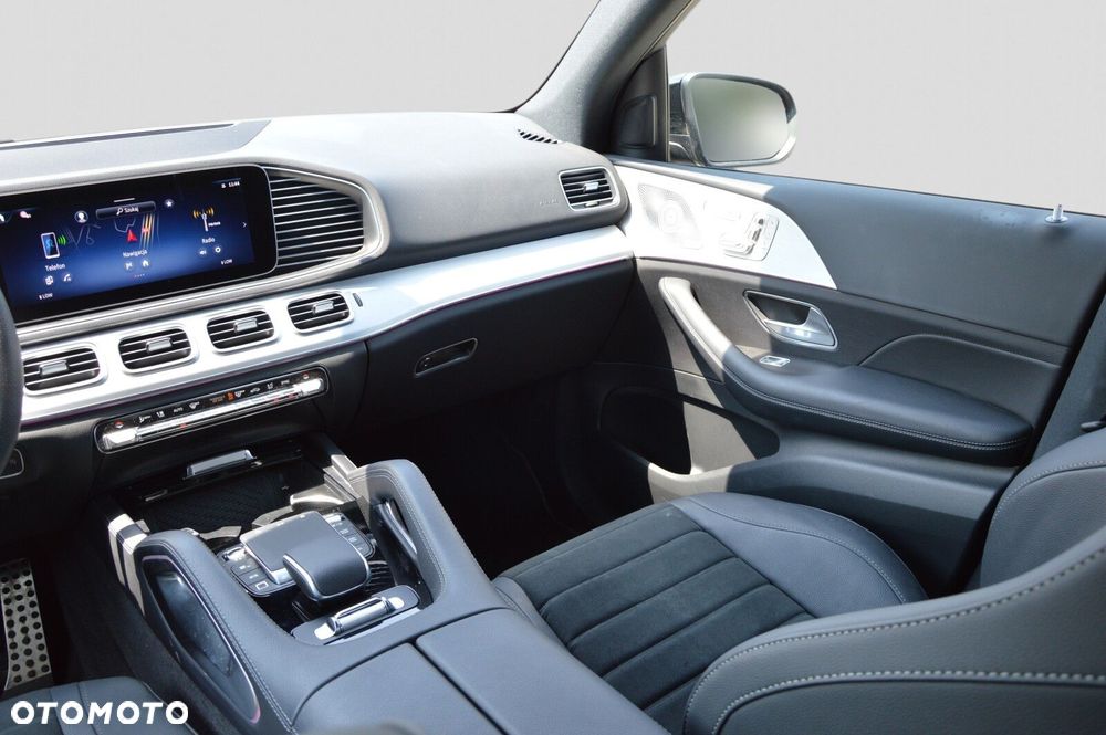 Mercedes-Benz GLE - 23