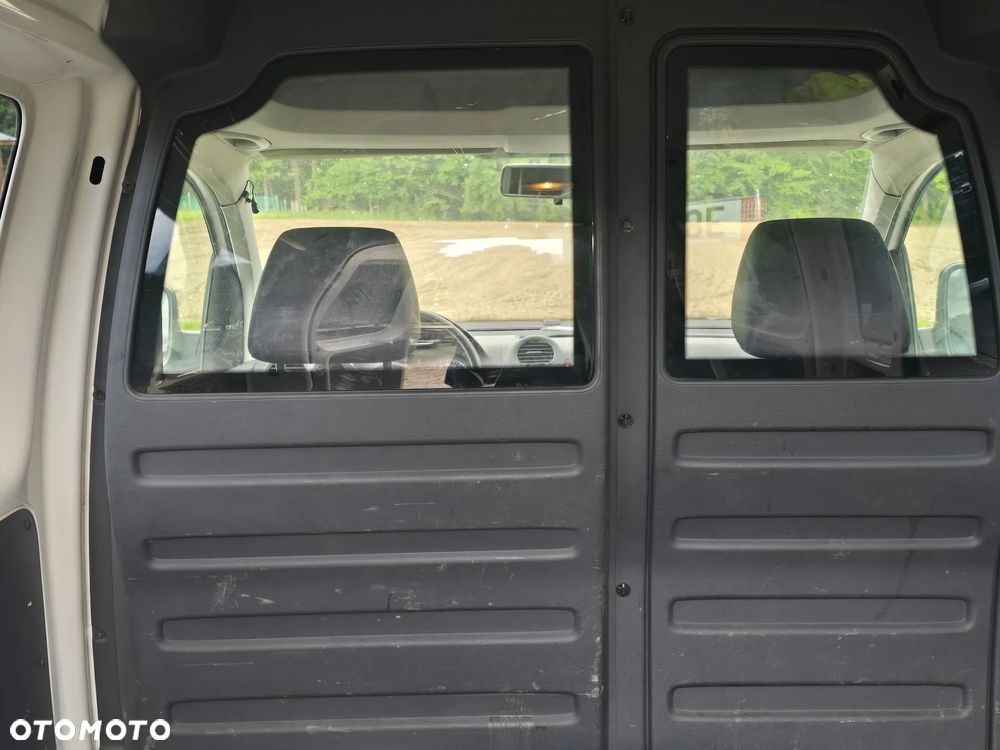 Volkswagen Caddy - 7