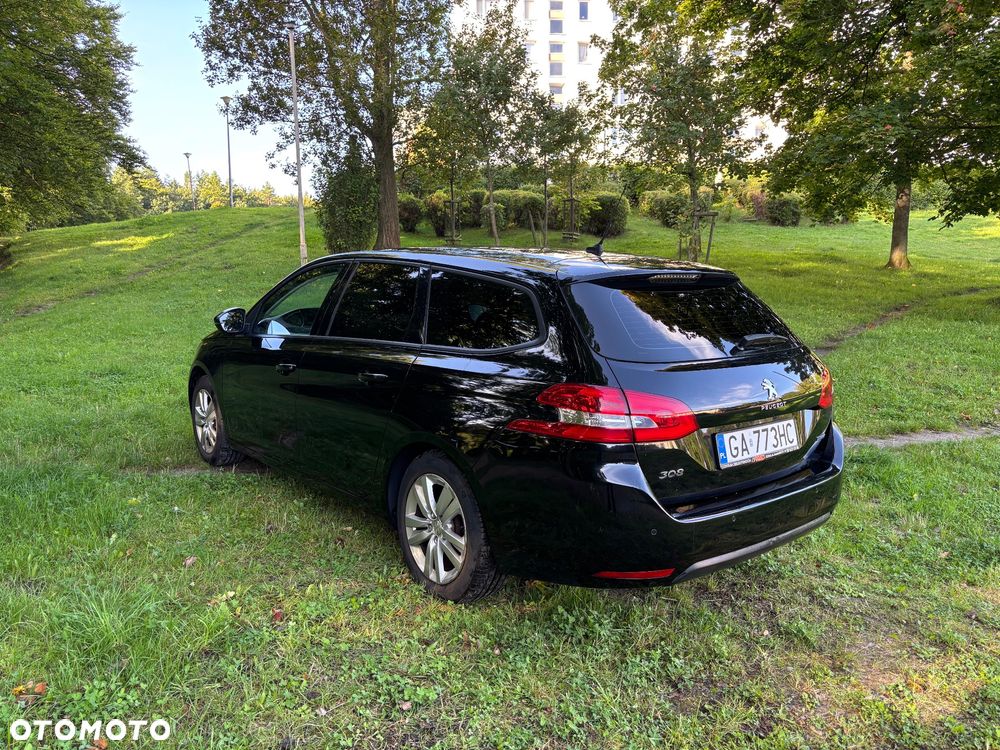 Peugeot 308 1.6 BlueHDi Active S&S EAT6 - 6
