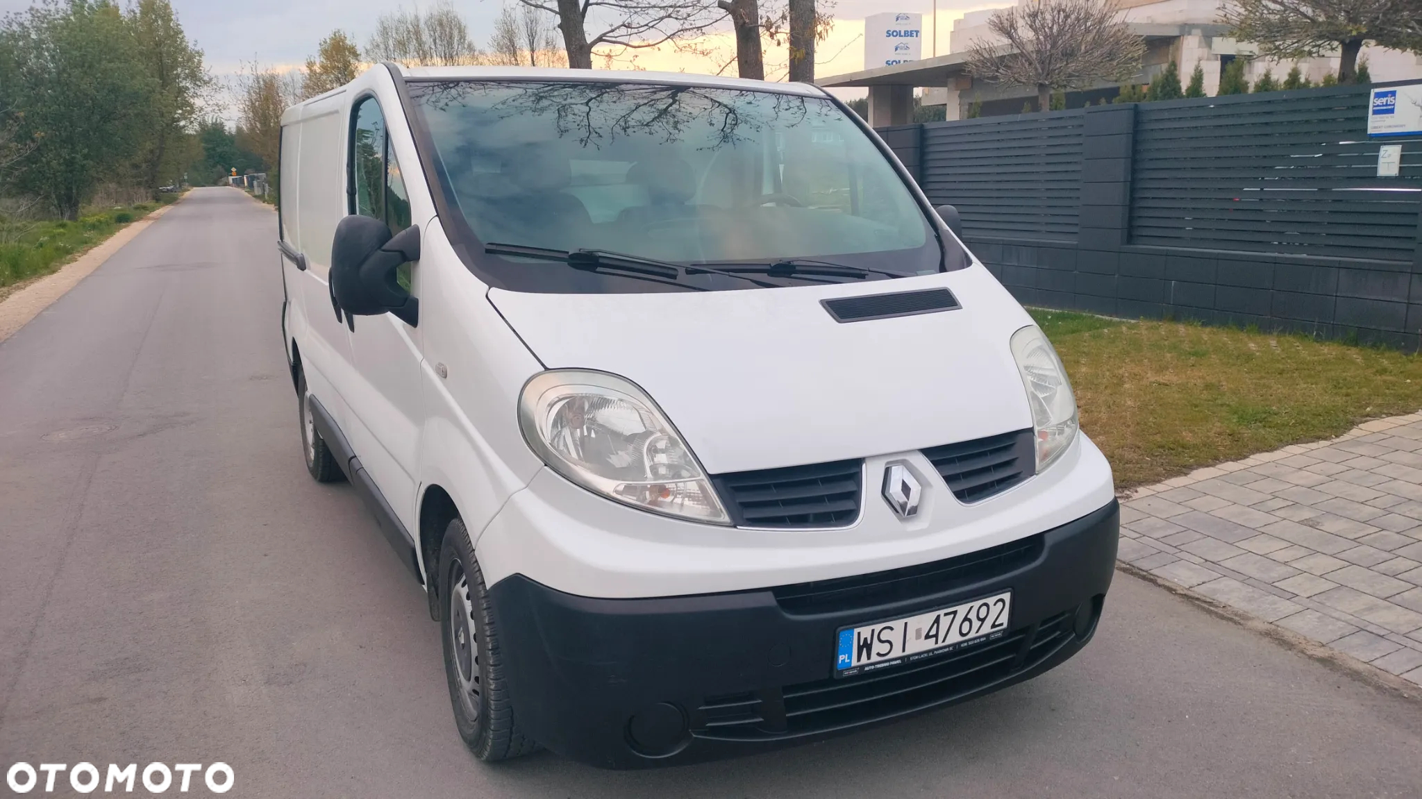 Renault TRAFIC - 4