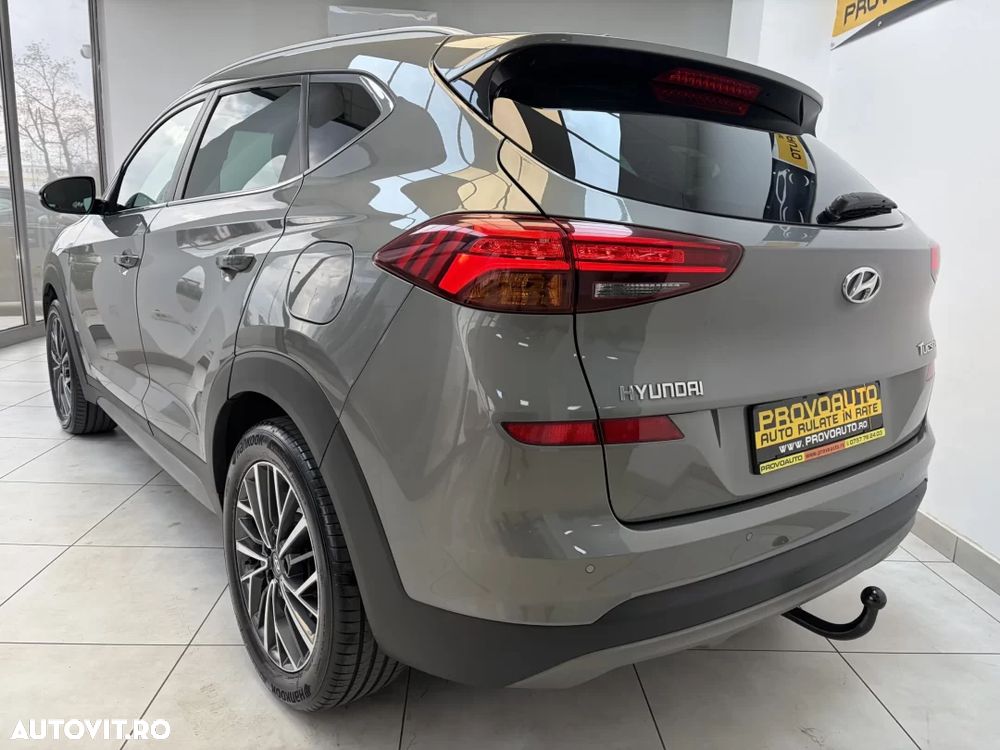 Hyundai Tucson - 2