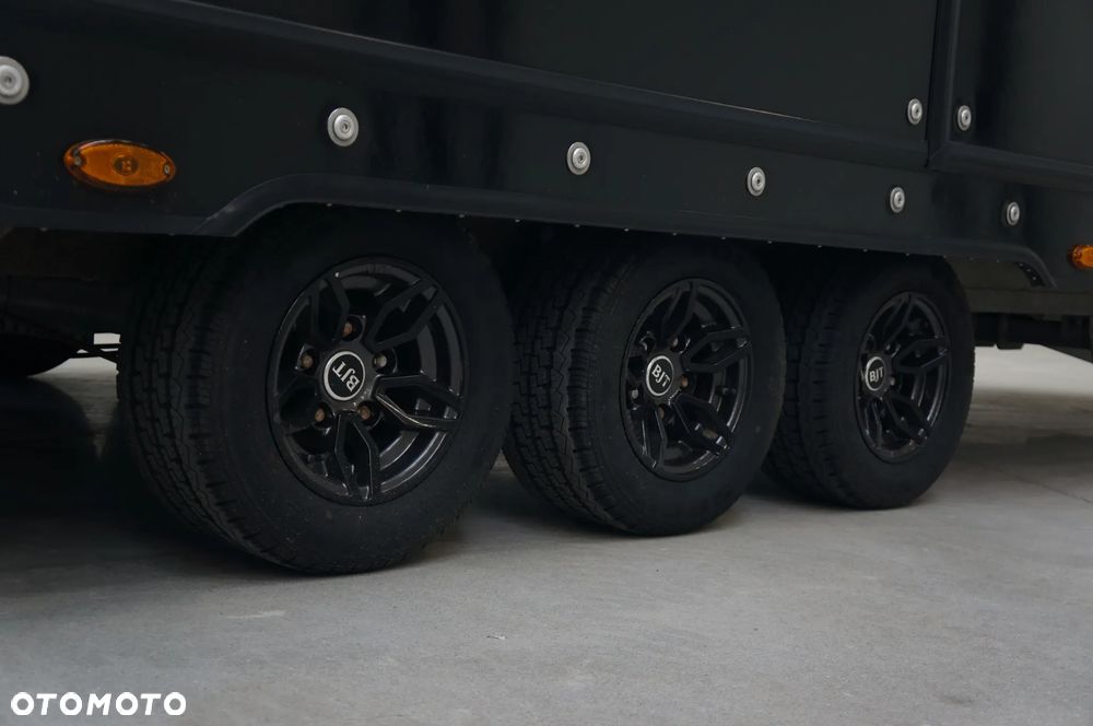 Brian James Trailers Race Transporter 6 - 9