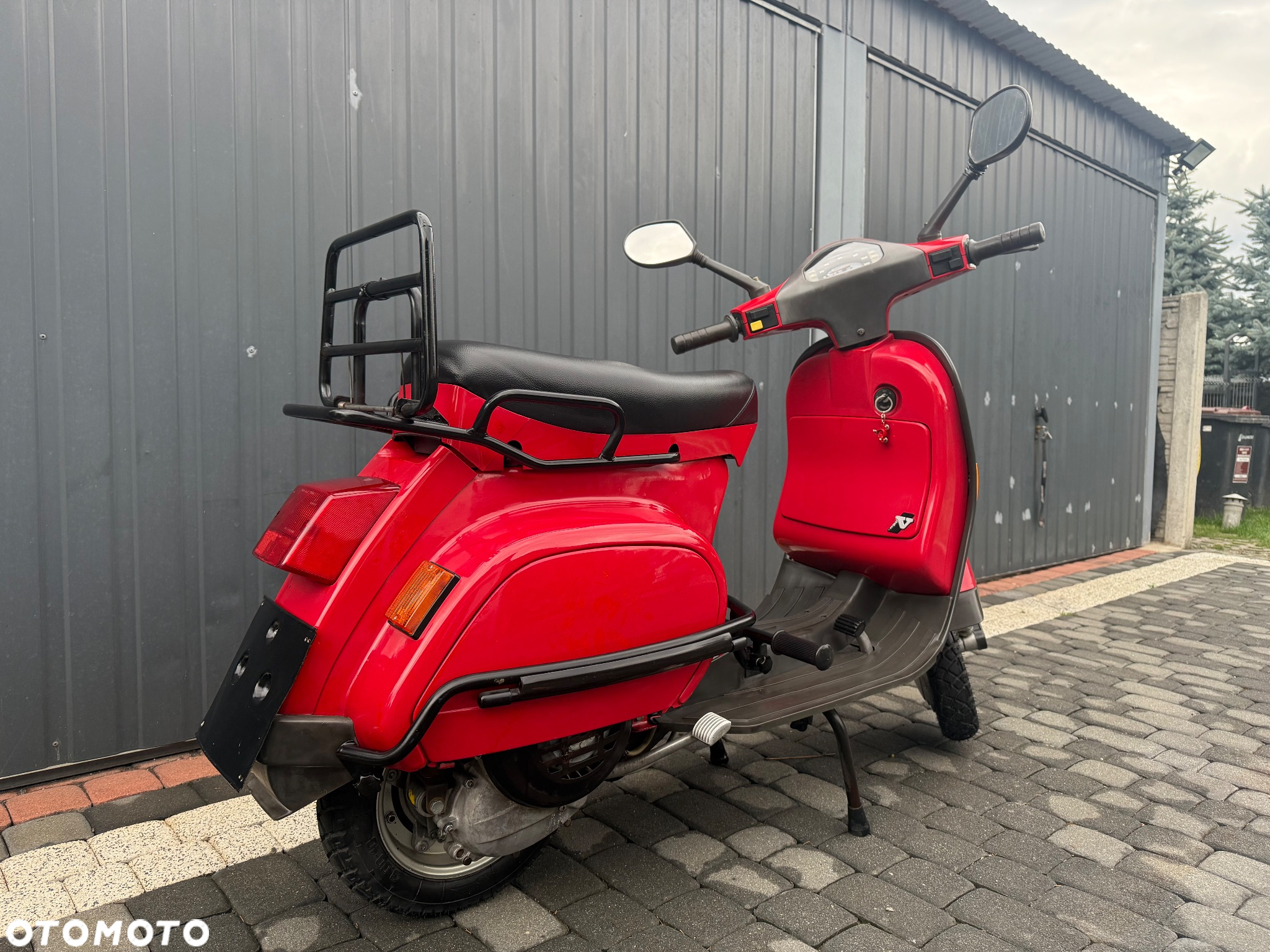 Piaggio Vespa - 9