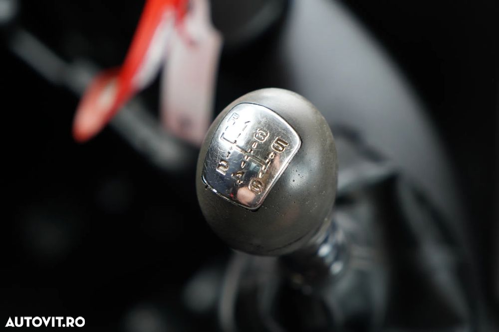 Iveco DAILY 35-180 / BASCULĂ DIN ALUMINIU / CU 6 LOCURI / DOUĂ / MANUALĂ / IMPORTATĂ - 33