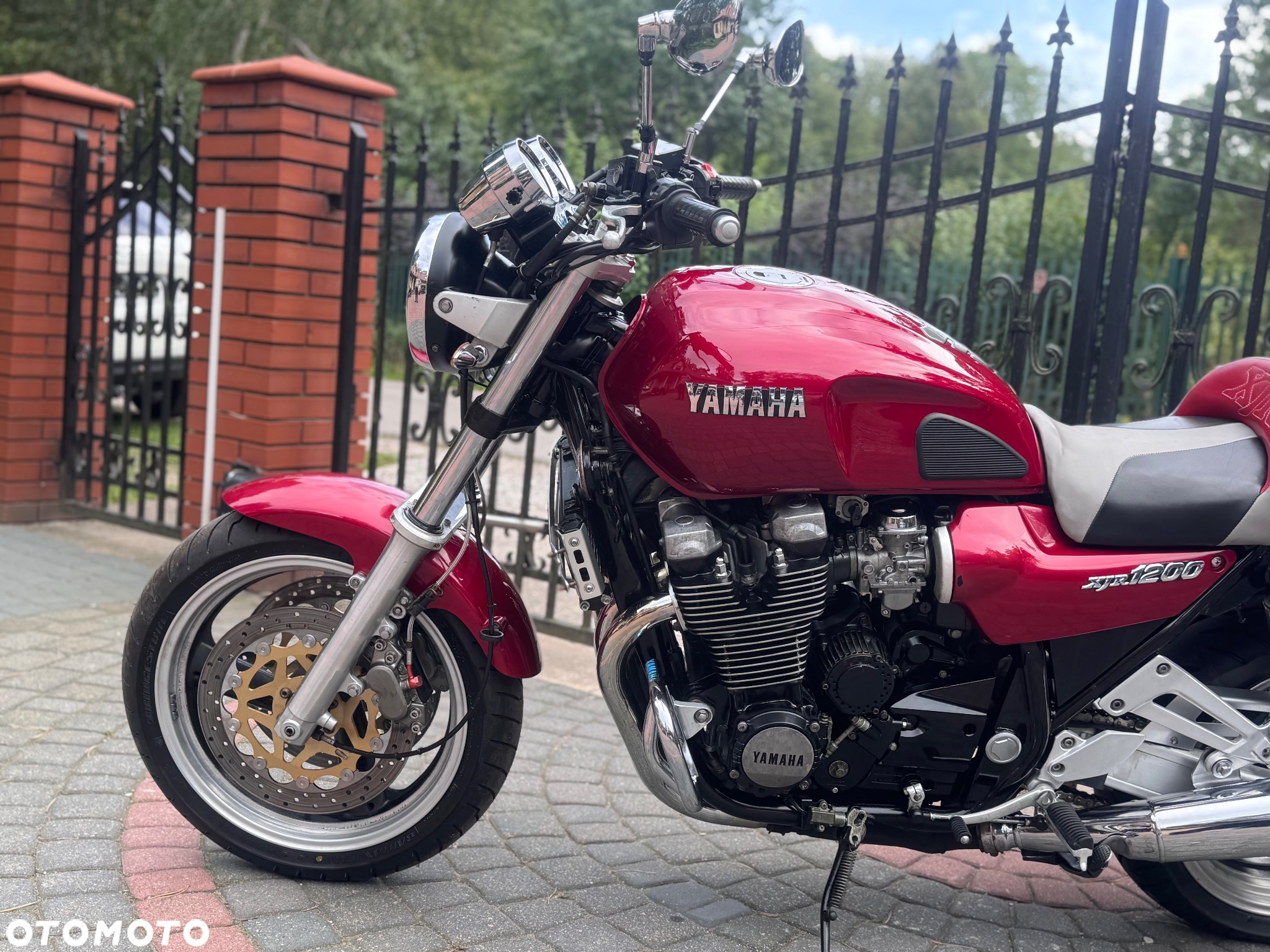 Yamaha XJR - 20