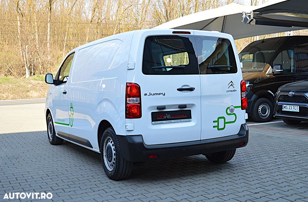 Citroën E-JUMPY 50KW - 8