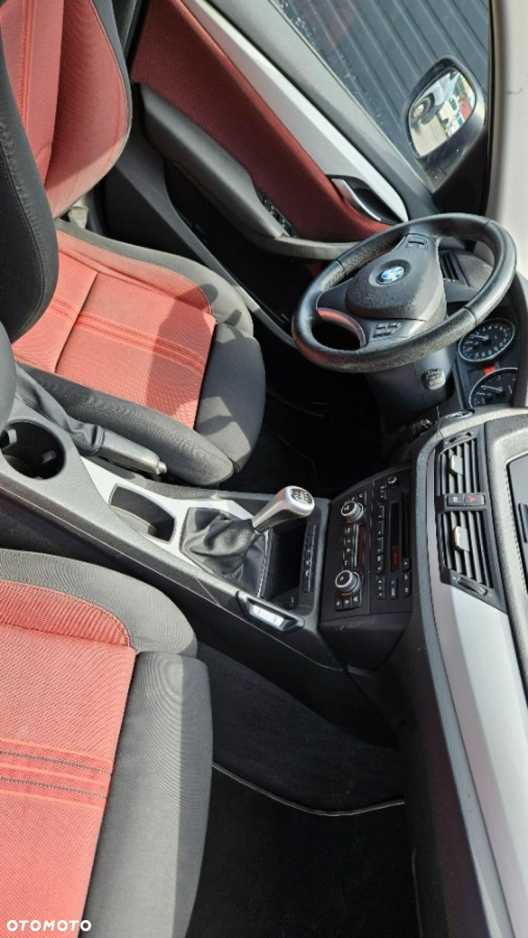 BMW X1 - 28
