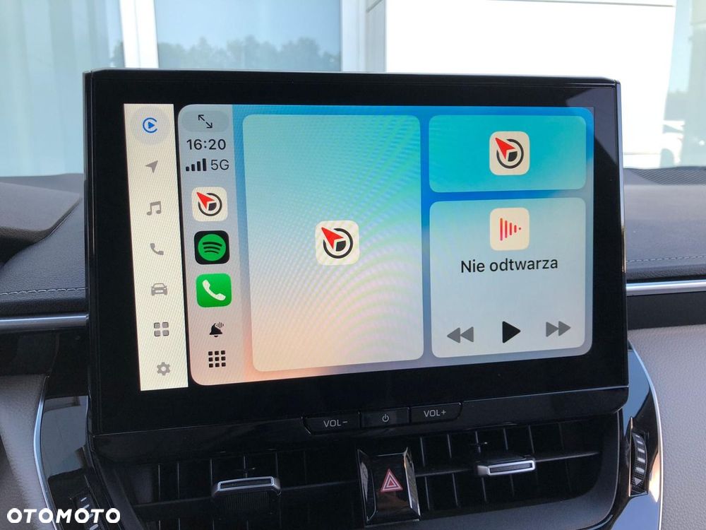 Toyota Corolla 1.8 Hybrid Executive - 16