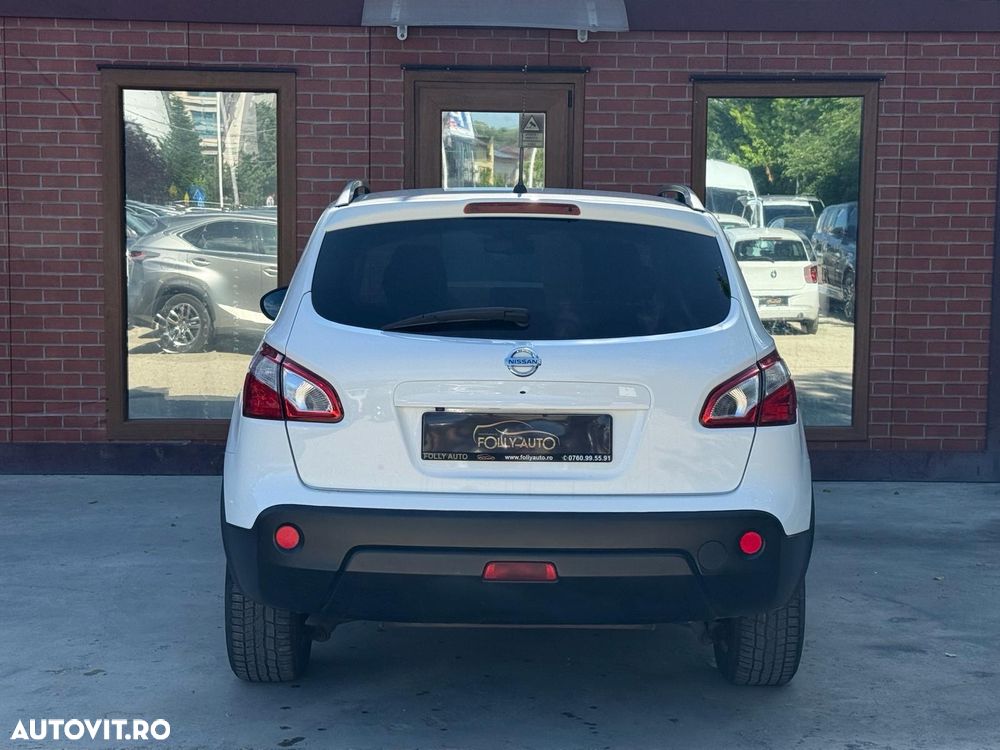 Nissan Qashqai 2.0 dCi DPF tekna - 25