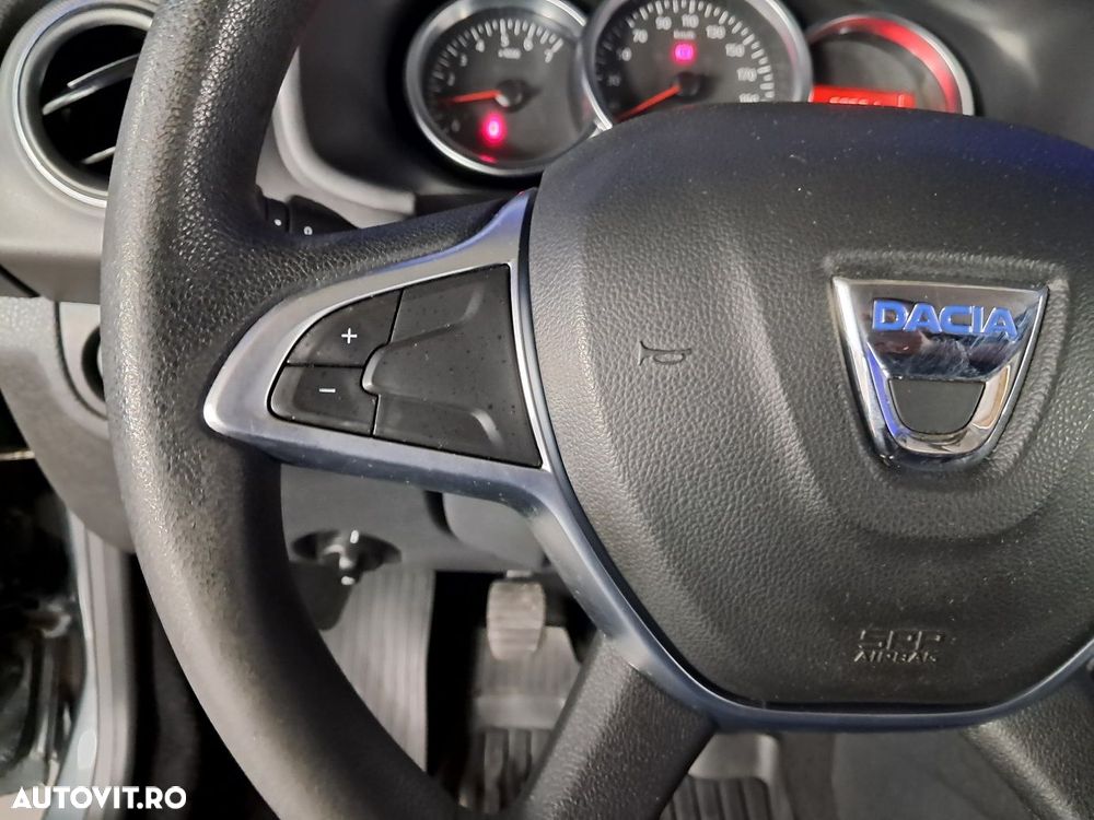 Dacia Logan - 4