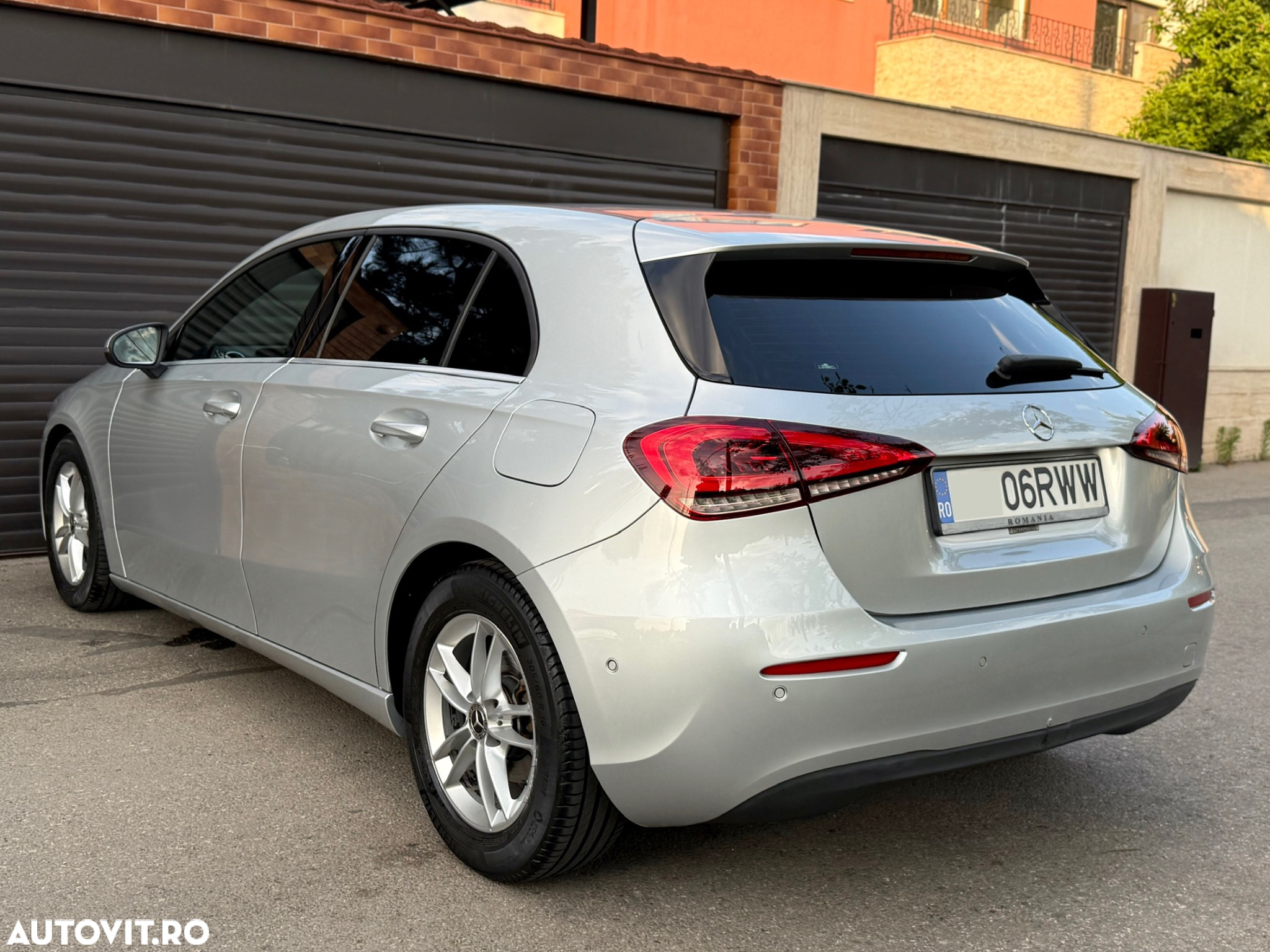 Mercedes-Benz A 180 d 7G-DCT - 3