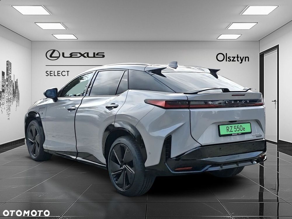 Lexus RZ 550e 77kWh F Sport DIRECT4 - 5