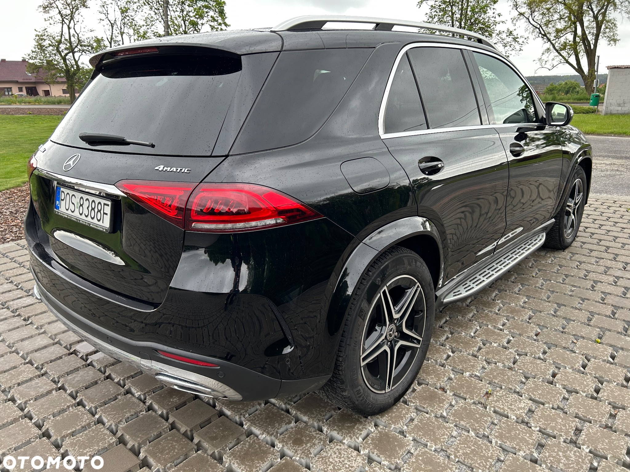 Mercedes-Benz GLE 300 d 4-Matic - 6
