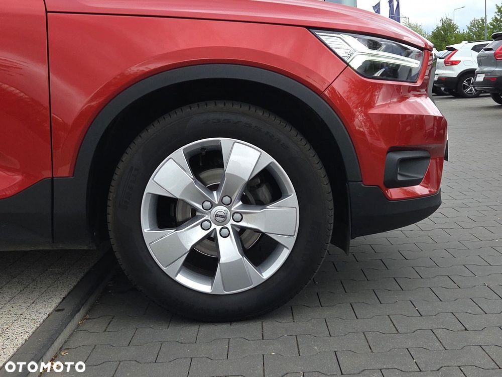 Volvo XC 40 T3 Momentum Pro - 28