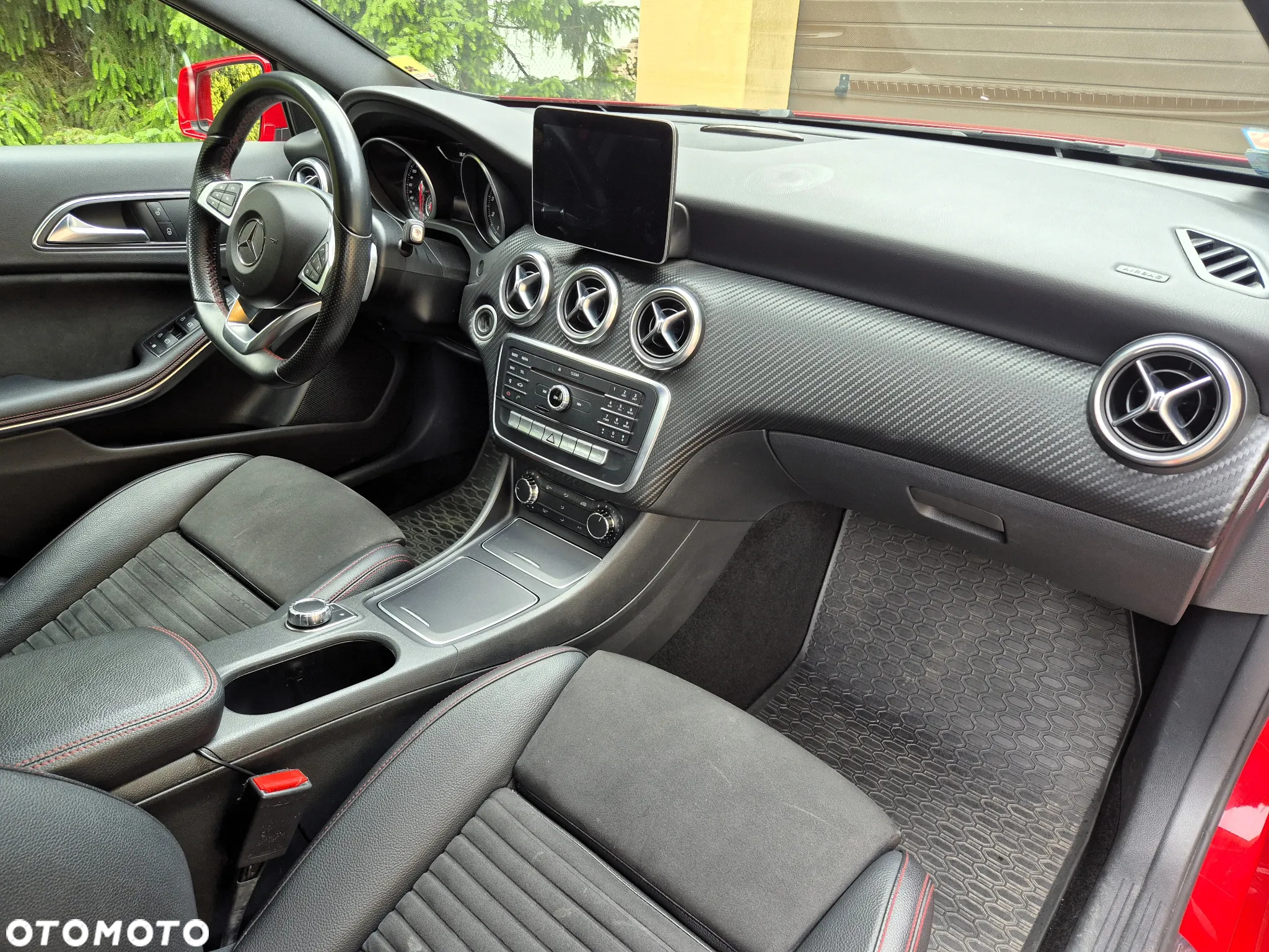 Mercedes-Benz Klasa A 180 7G-DCT AMG Line - 10