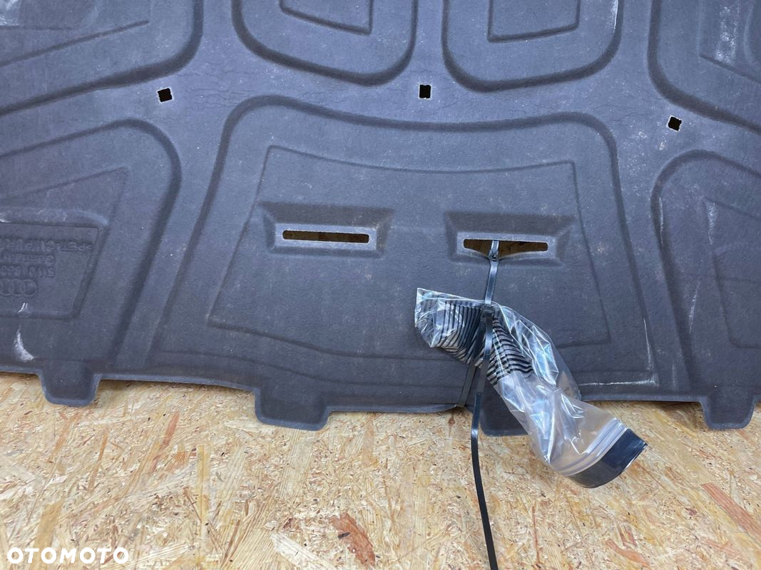 WYGŁUSZENIE MASKI POKRYWY SILNIKA SPINKI AUDI A4 B9 8W 8W0863825B 2015- - 12