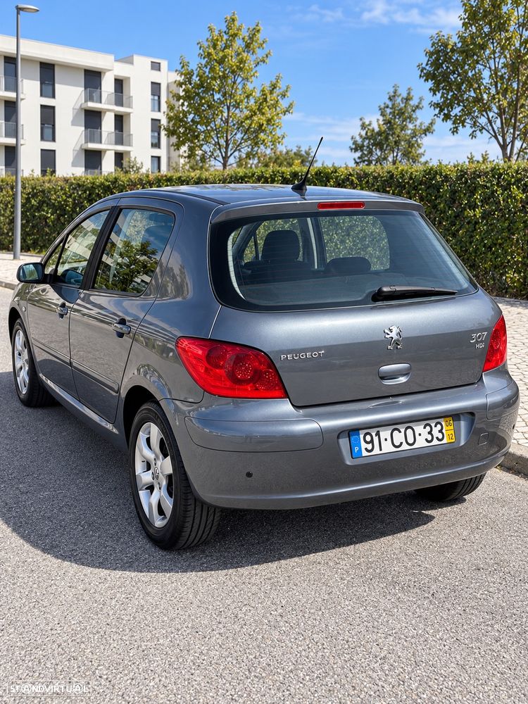 Peugeot 307 1.6 HDi Executive - 3