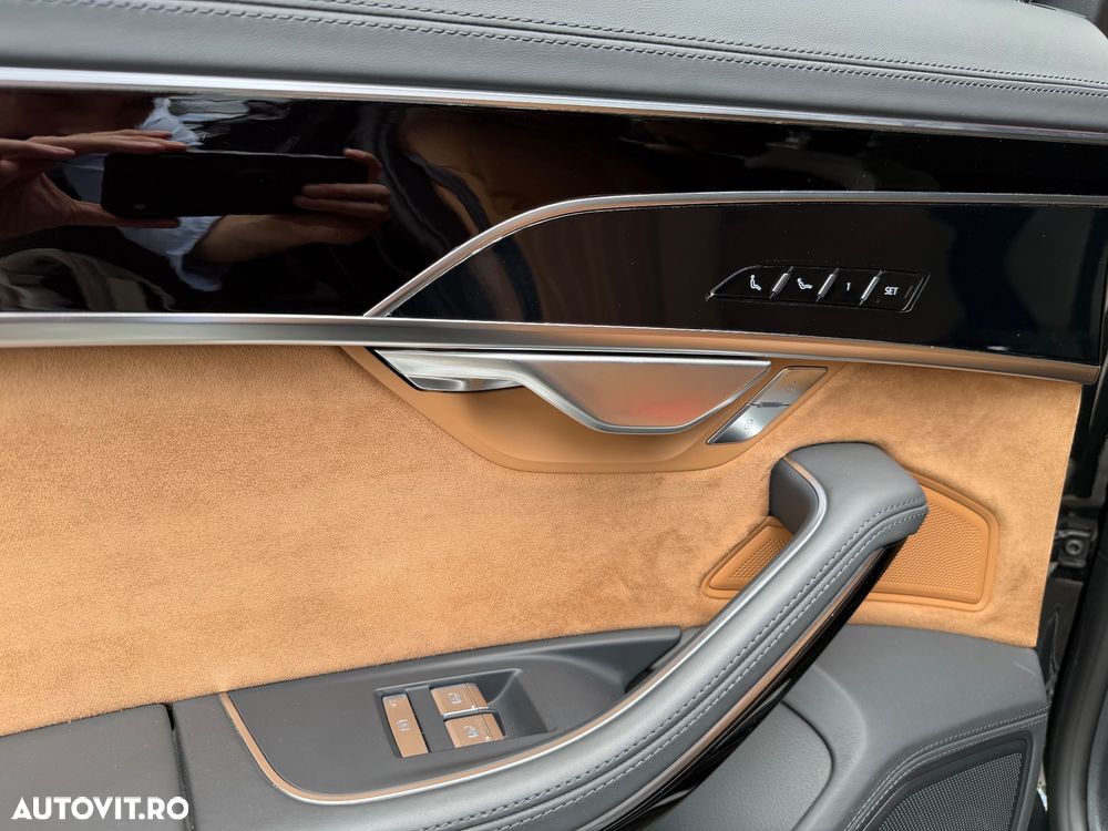 Audi S8 4.0 TFSI quattro Tiptronic - 14