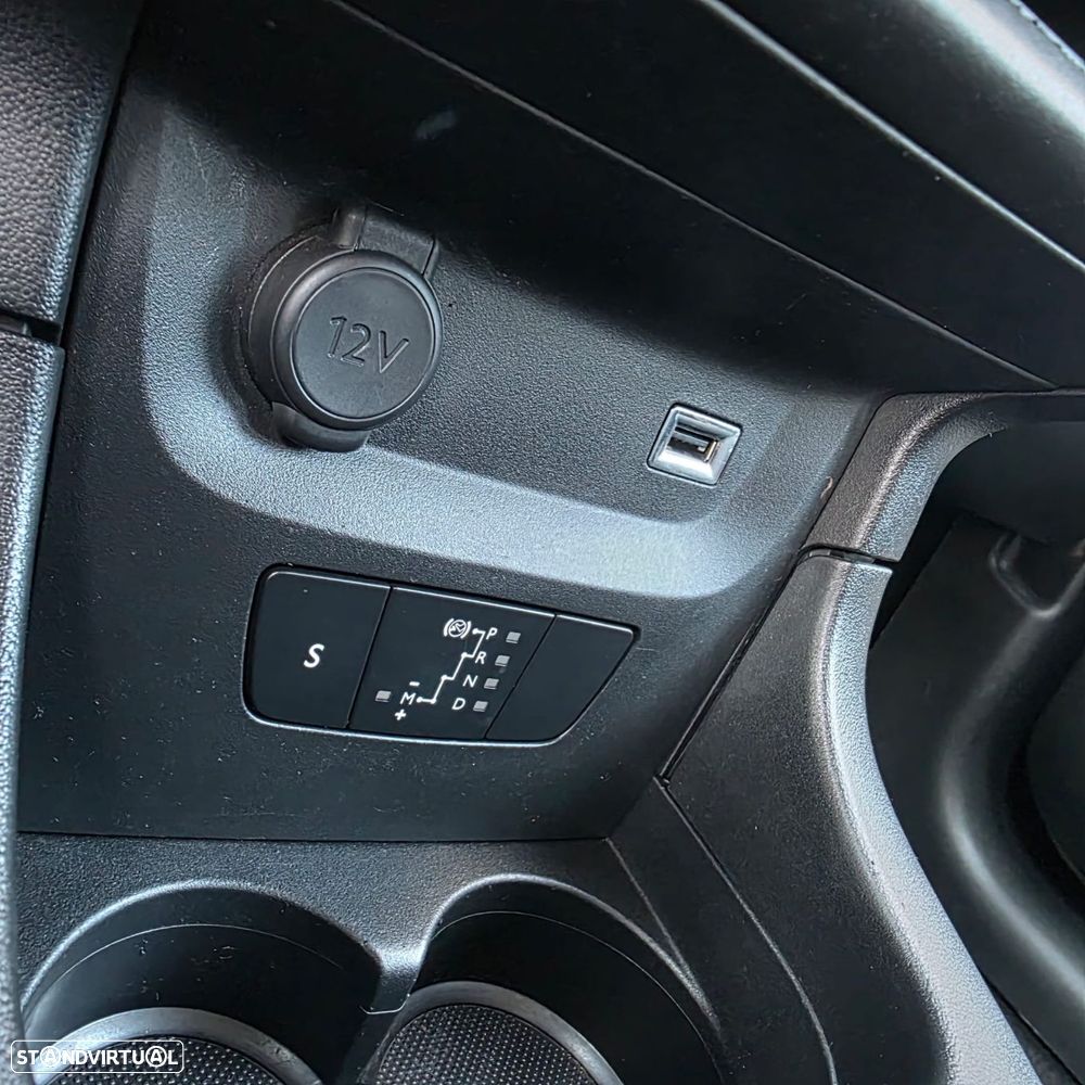 Citroën C3 1.2 PureTech Feel EAT6 - 6