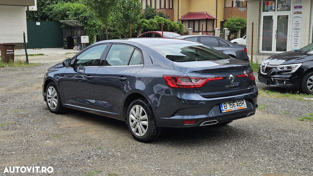 Renault Megane TCe 116 GPF Zen - 4