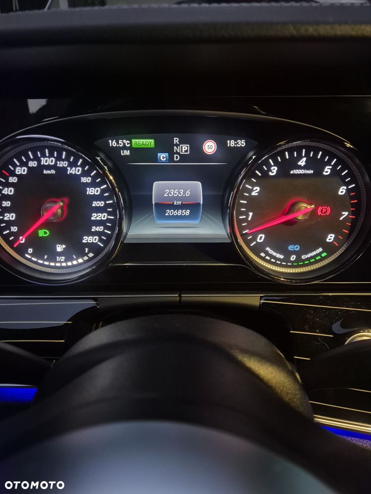 Mercedes-Benz CLS - 15