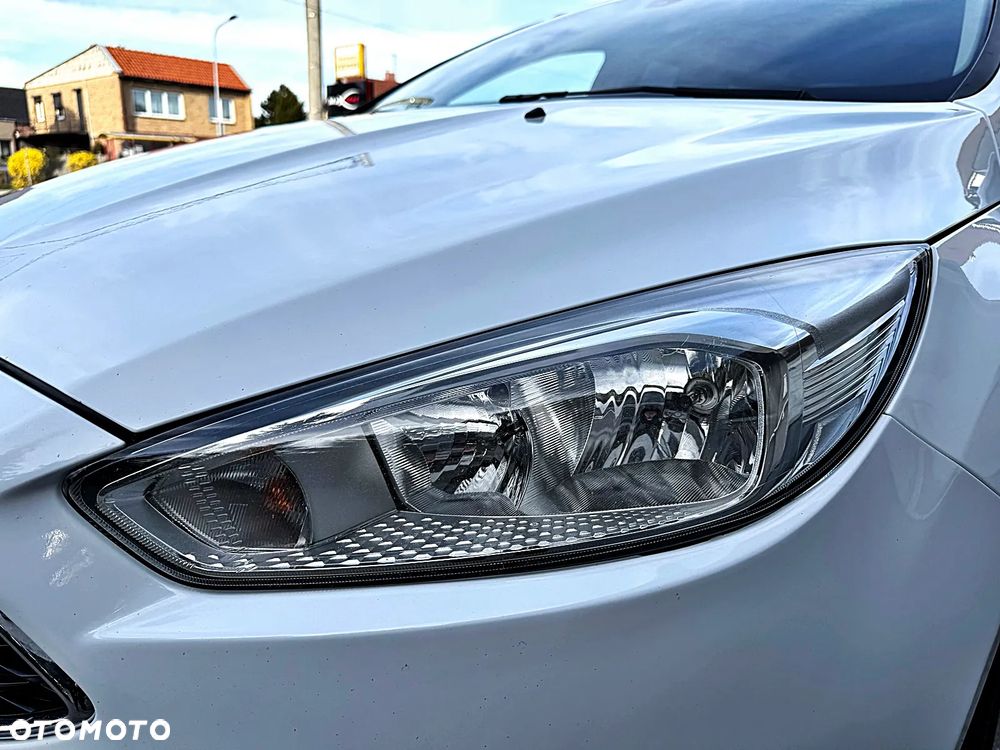 Ford Focus 1.5 TDCi DPF Start-Stopp-System Titanium - 9
