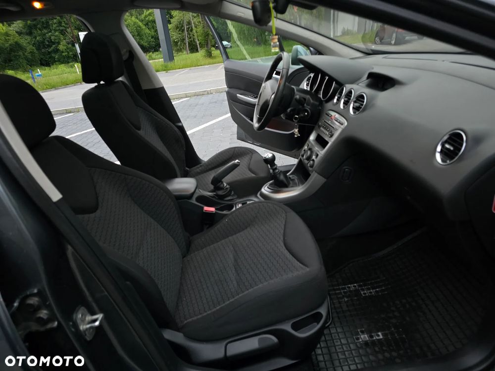 Peugeot 308 1.6 HDi Trendy - 16