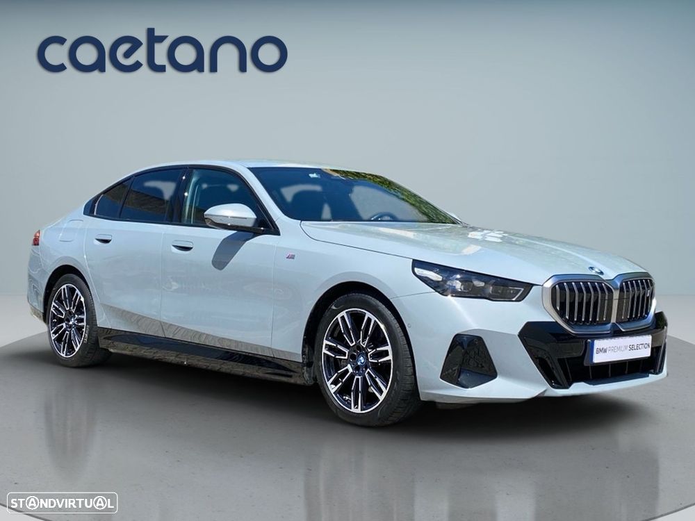 BMW i5 eDrive40 Pack Desportivo M — fotografia 17