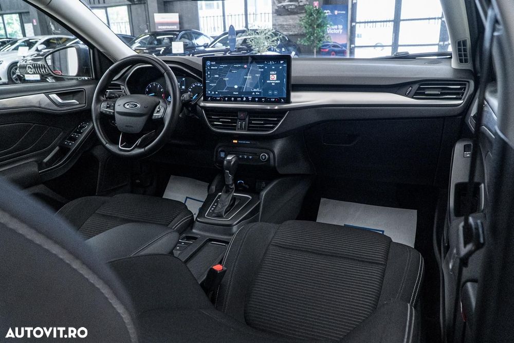 FORD Focus 2022 — imagine 2