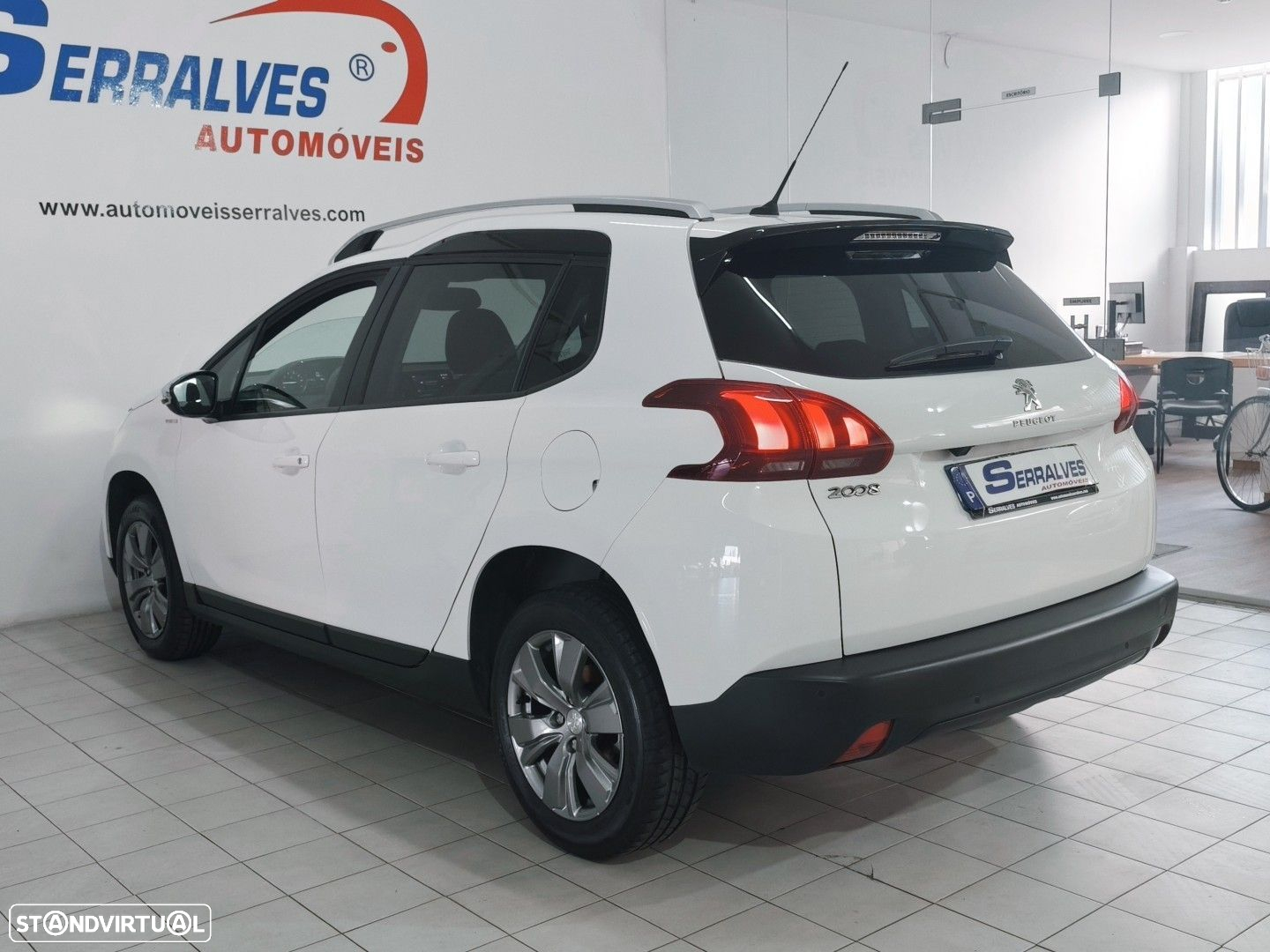 Peugeot 2008 1.2 PureTech Style - 5
