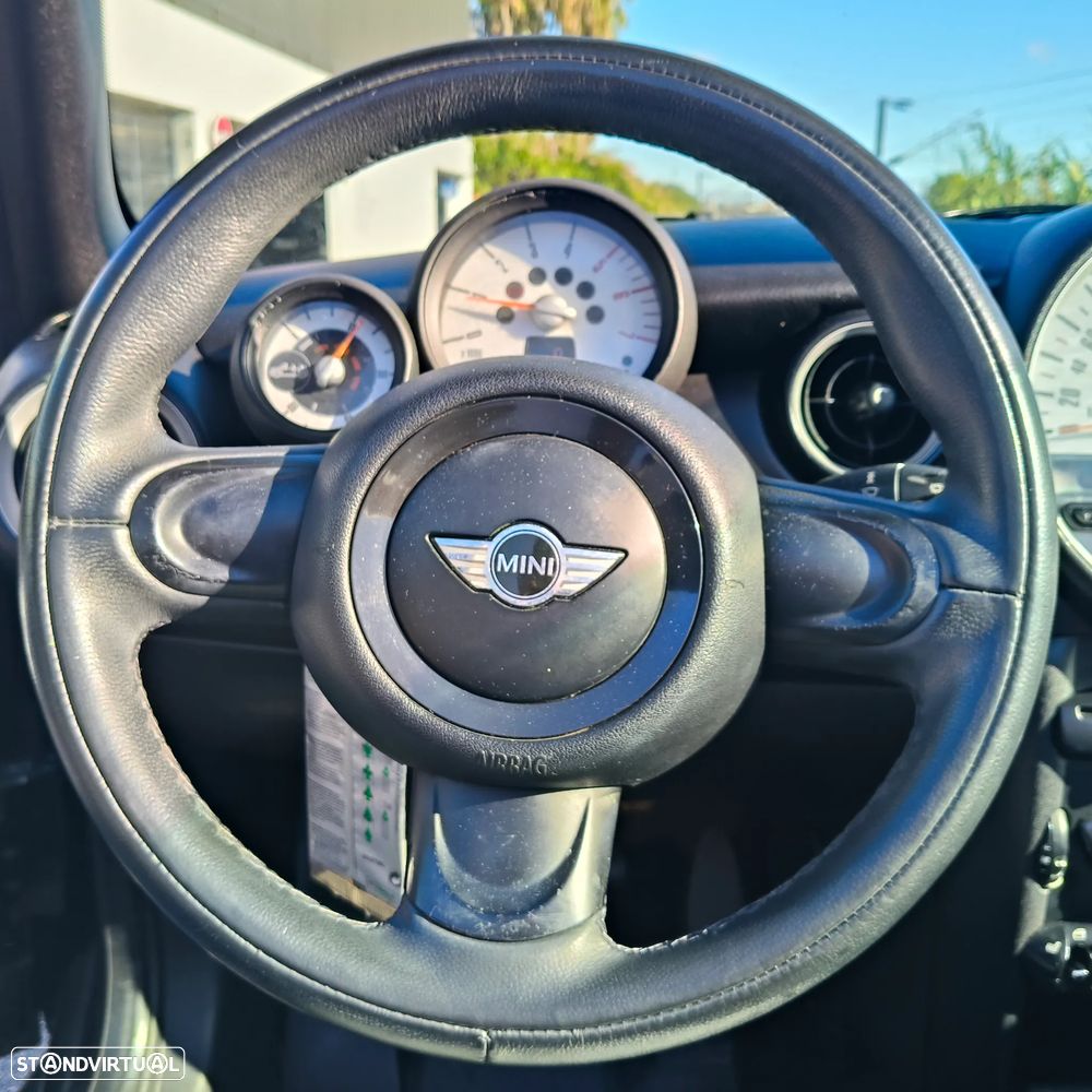 MINI Cabrio Cooper D - 11