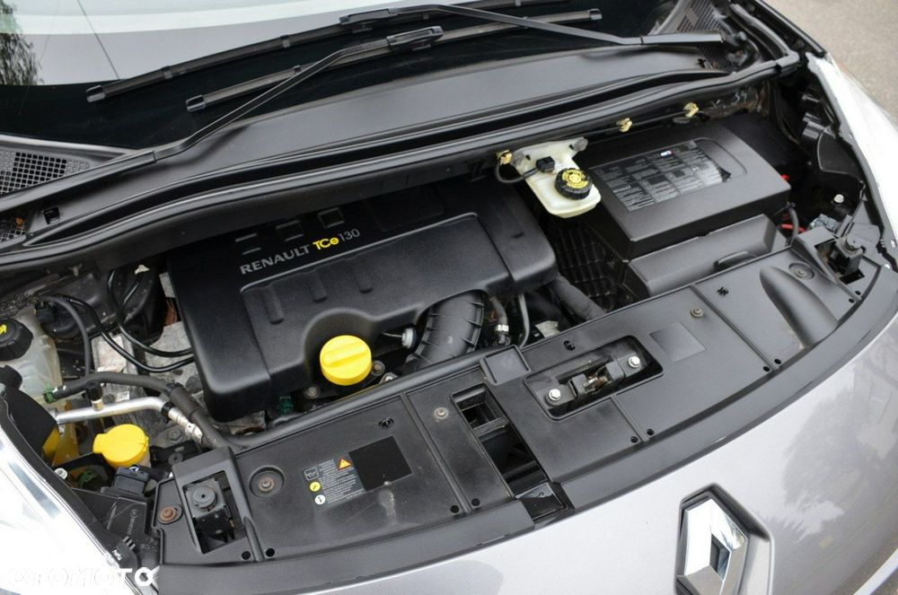 Renault Grand Scenic - 11