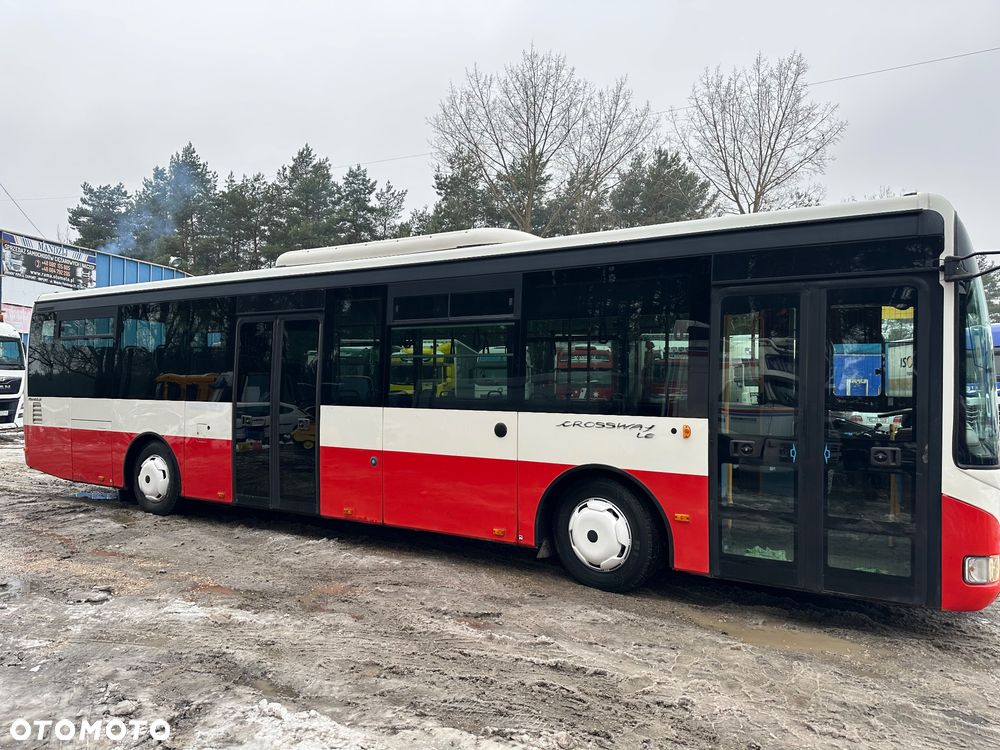 Irisbus CROSSWAY IVECO SFR161 MANUAL RETARDER KLIMA 12m NISKI POKŁAD DO PRZEWOZU OSÓB NIEPEŁNOSPRAWNYCH 39-SIEDZEŃ 57-STOJĄCYCH 560000km OPONY:275/70/22.5-NOWE!!! NAWIEWY PRZYCIEMNIONE SZYBY 2009r ŁADNY - 6