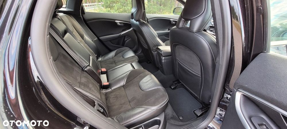 Volvo V40 D4 RDesign - 16