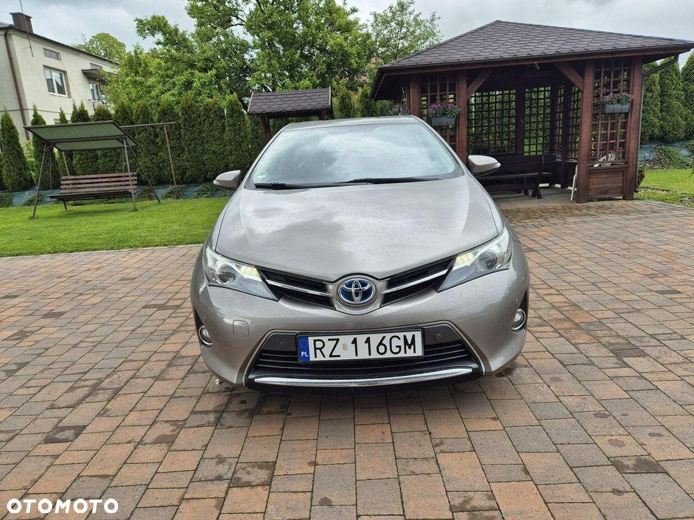 Toyota Auris - 2