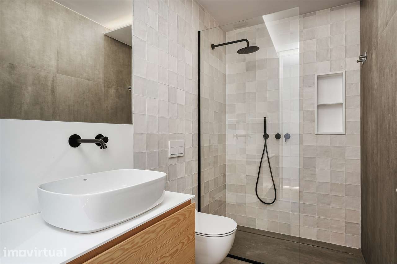 Apartamento T2 renovado, às portas de Alfama, Lisboa. - Grande imagem: 5/33