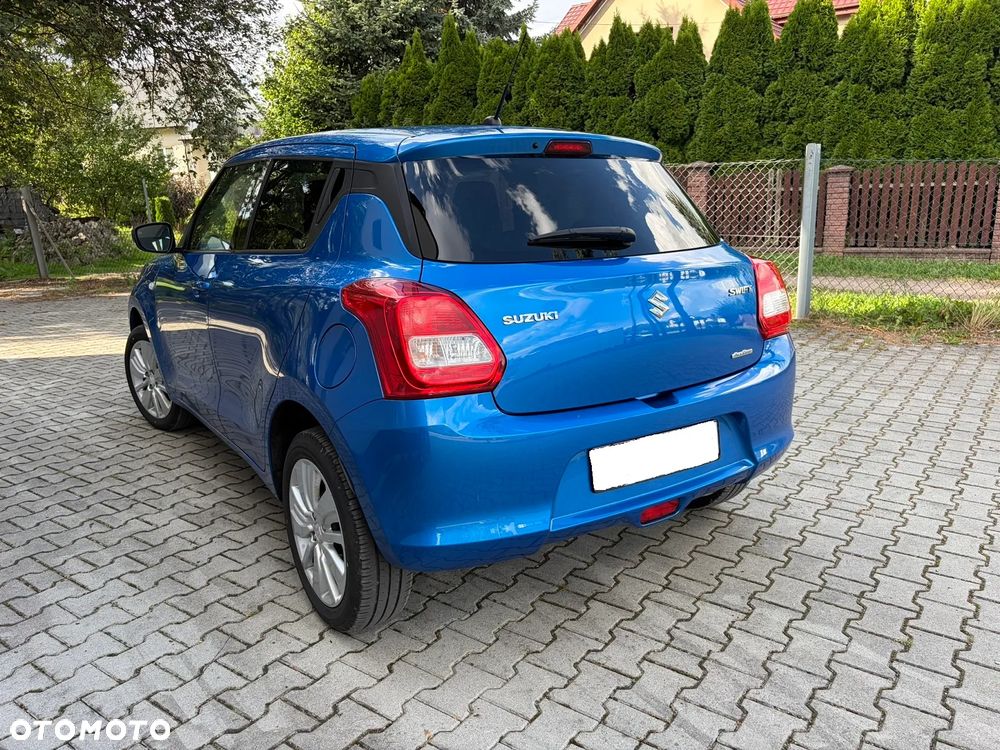 Suzuki Swift 1.2 Dualjet Allgrip Comfort - 22