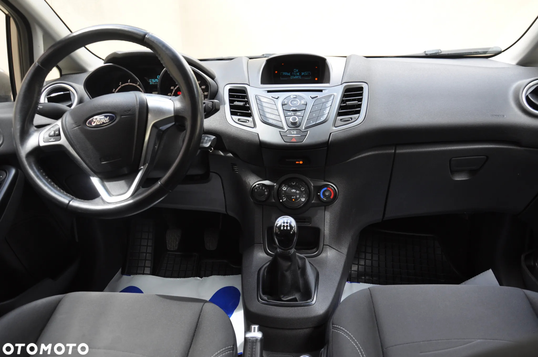 Ford Fiesta - 7